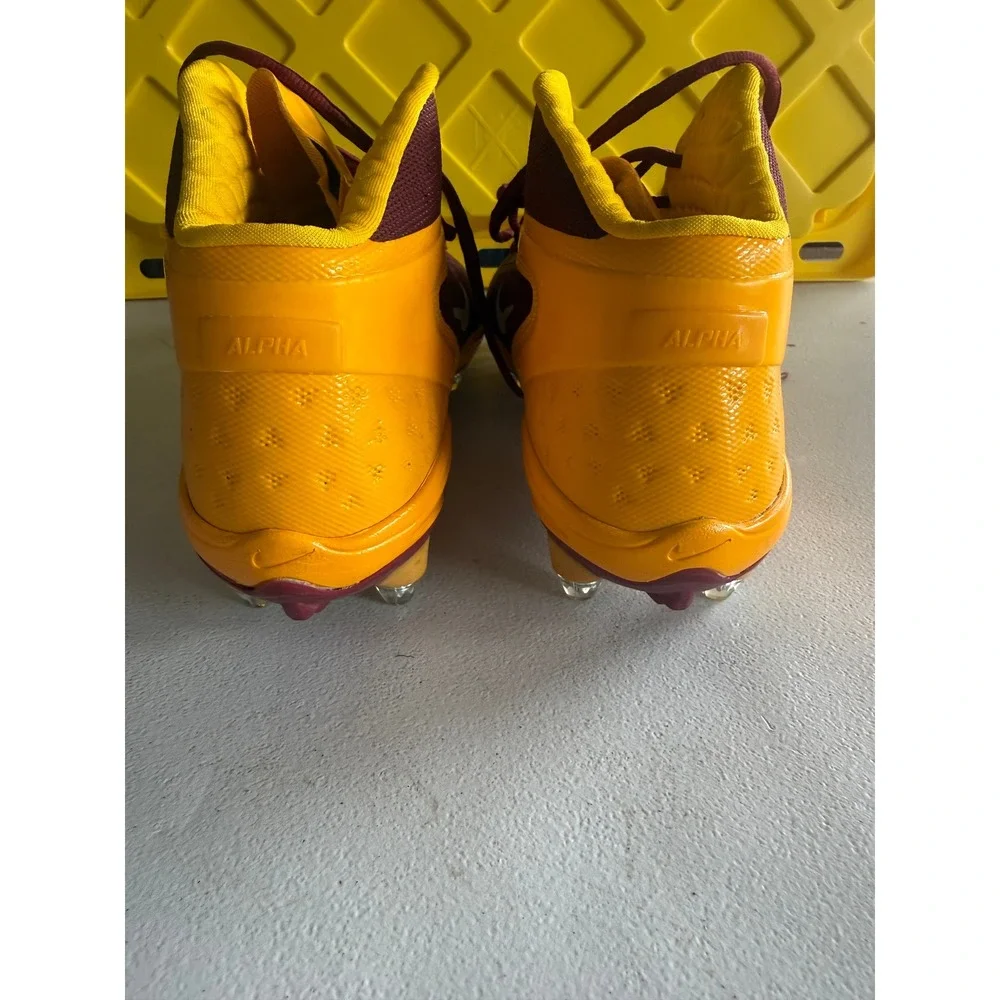Nike alpha talon